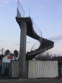 escalier pont churchill strasbourg